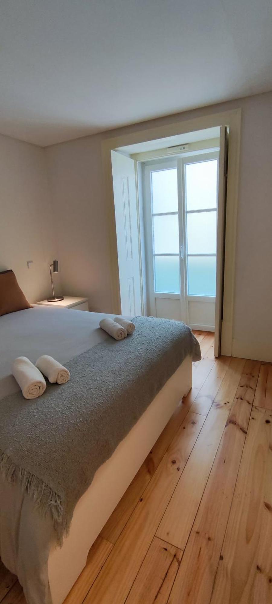Central Bedroom In Shared House In Chiado - Historic Center Of Lizbona Zewnętrze zdjęcie